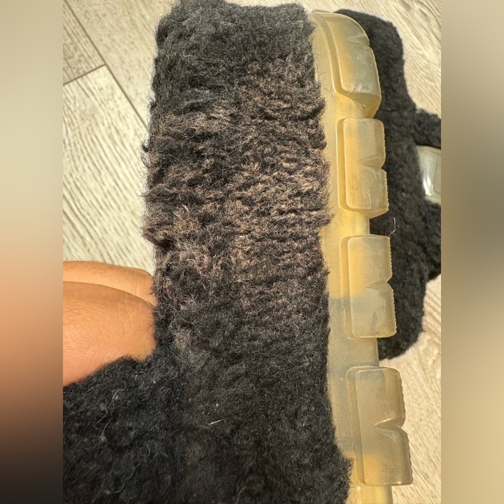 UGG Black Fuzzy Slides with Clear Sole - Picture 5 of 11